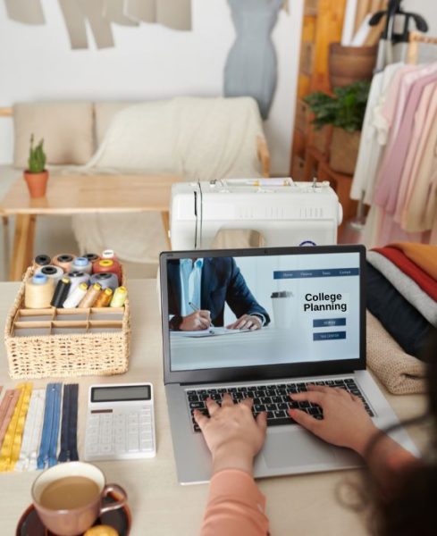 connecticut college scholarships